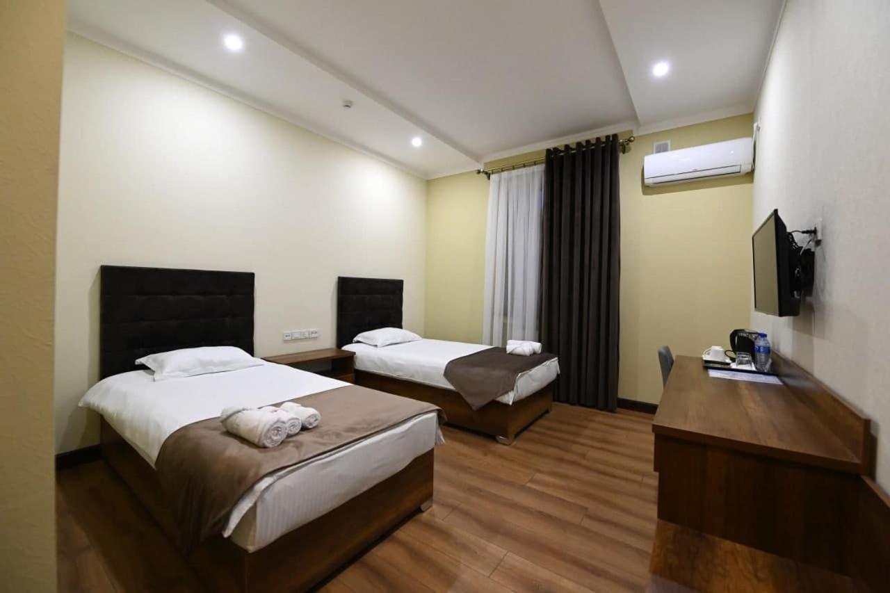 Hotel Atlas Elite Tashkent Esterno foto