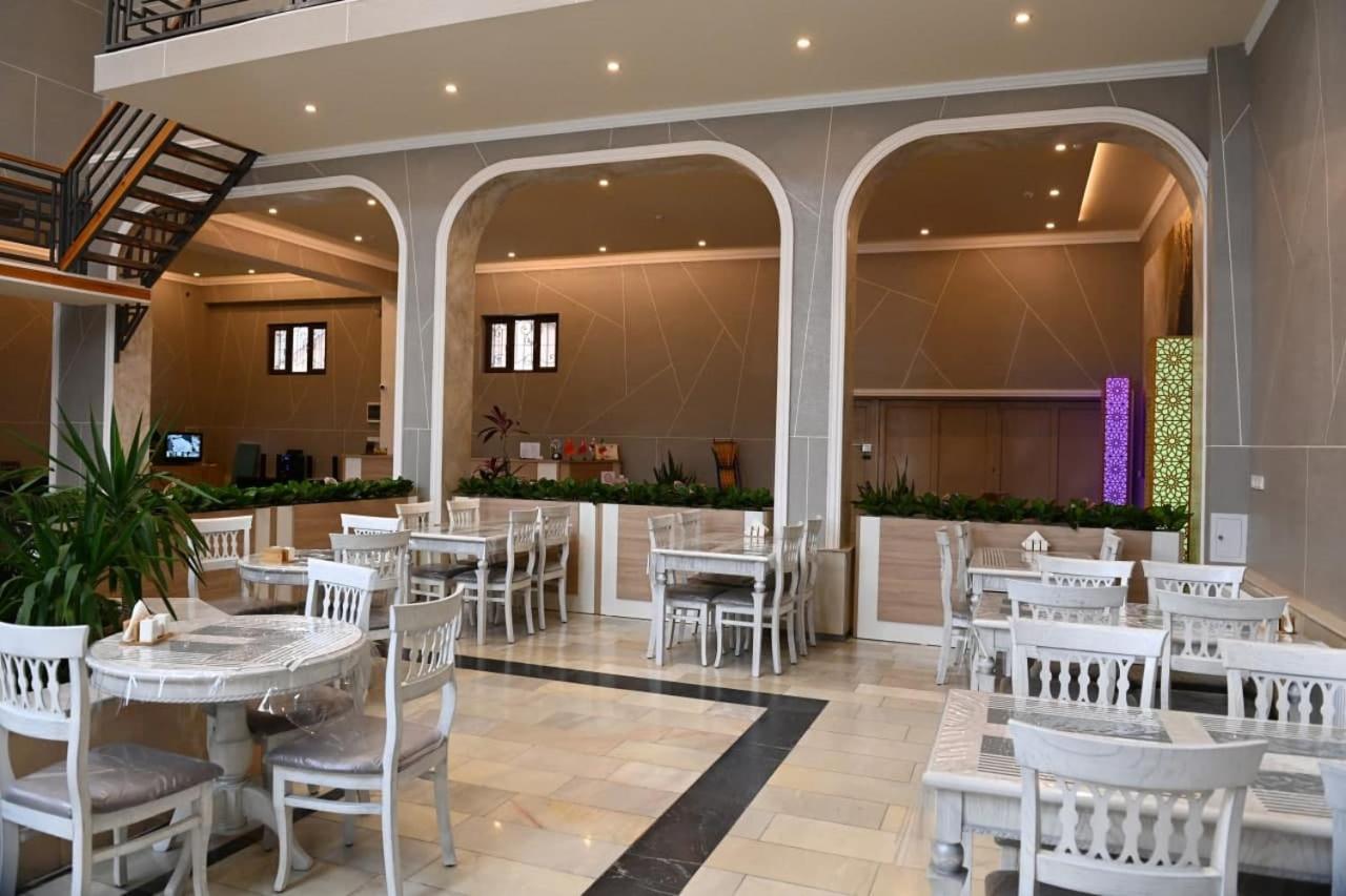 Hotel Atlas Elite Tashkent Esterno foto