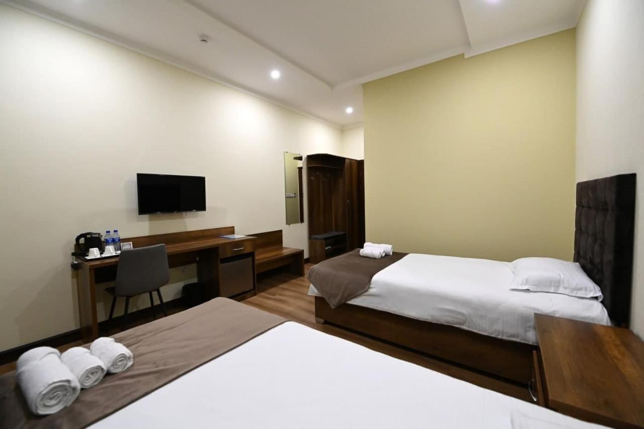 Hotel Atlas Elite Tashkent Esterno foto