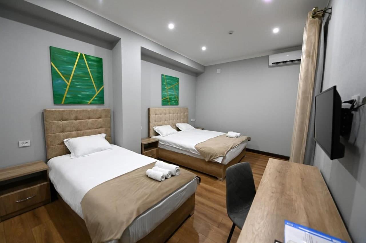Hotel Atlas Elite Tashkent Esterno foto